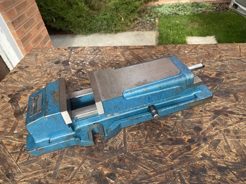 Milling machine vise jin year - machine,