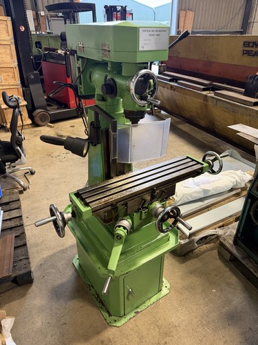 Vm26 vertical milling machine - vertical,