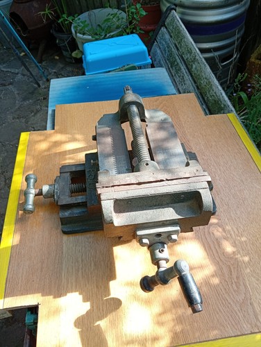 Sliding cross vice 150mm - cross,
